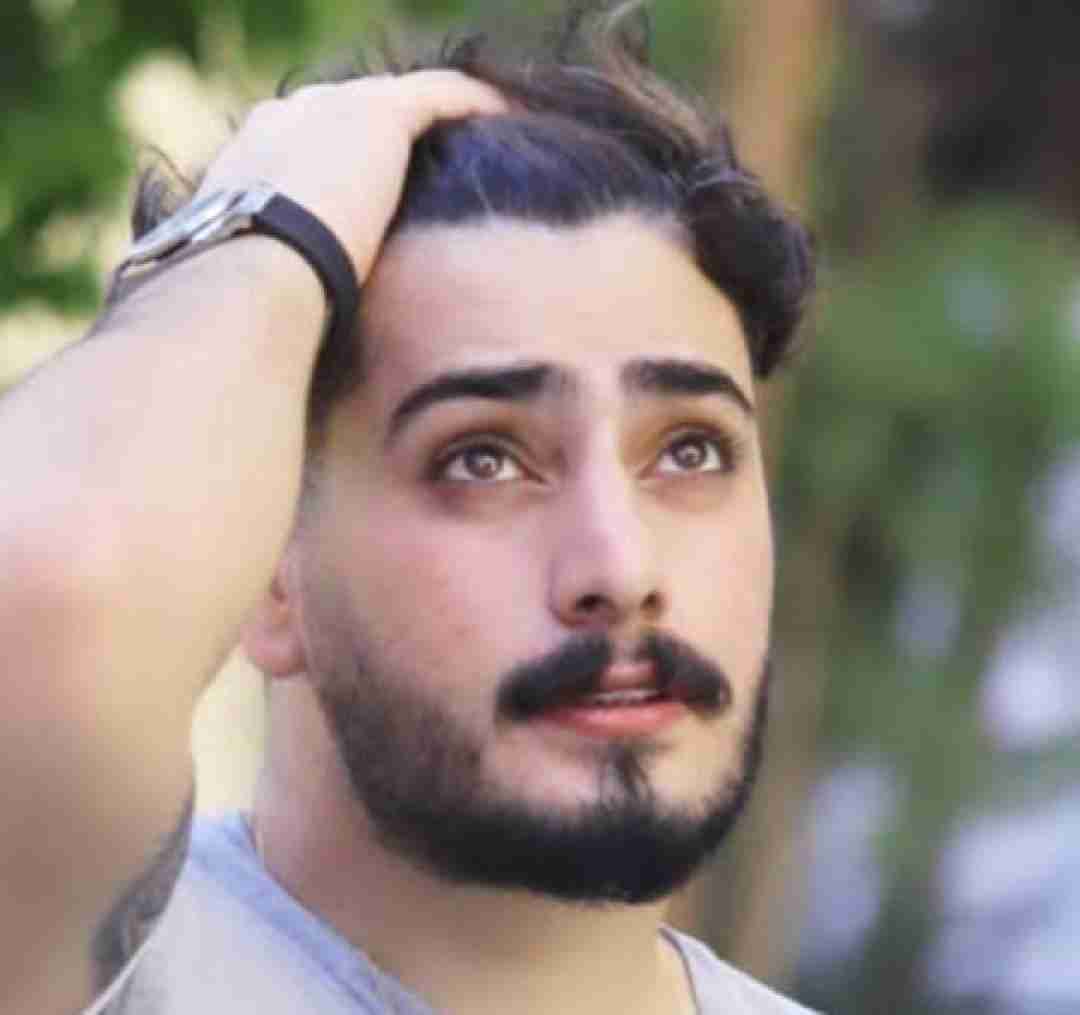دانلود آهنگ چه بکم وگرد جای خالیدو عکسیله سوزیاد بهروز گراوند