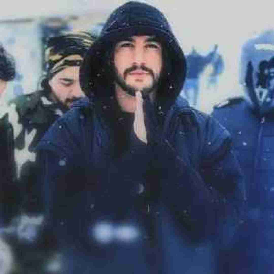 دانلود آهنگ میباره برف میباره دوباره برف علیرام