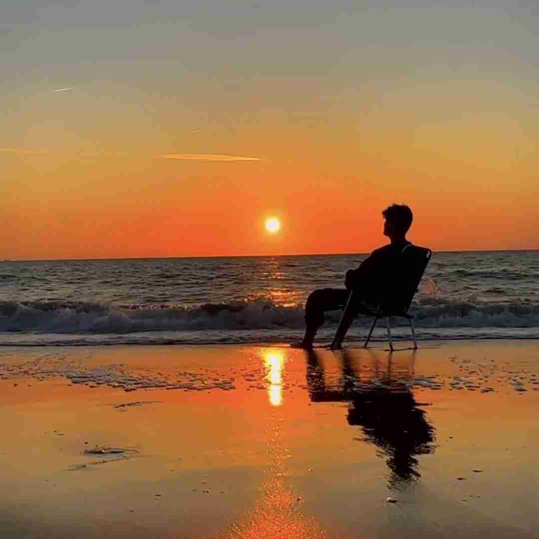 دانلود آهنگ برو قول دمه این آخرین باره ولی تو بد میکردی حالمو