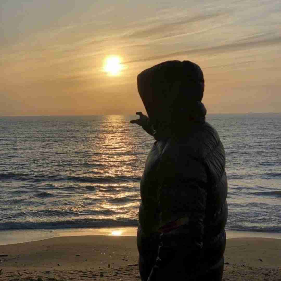 دانلود آهنگ اسمت قسم سختم نازتو میخرم تمام 