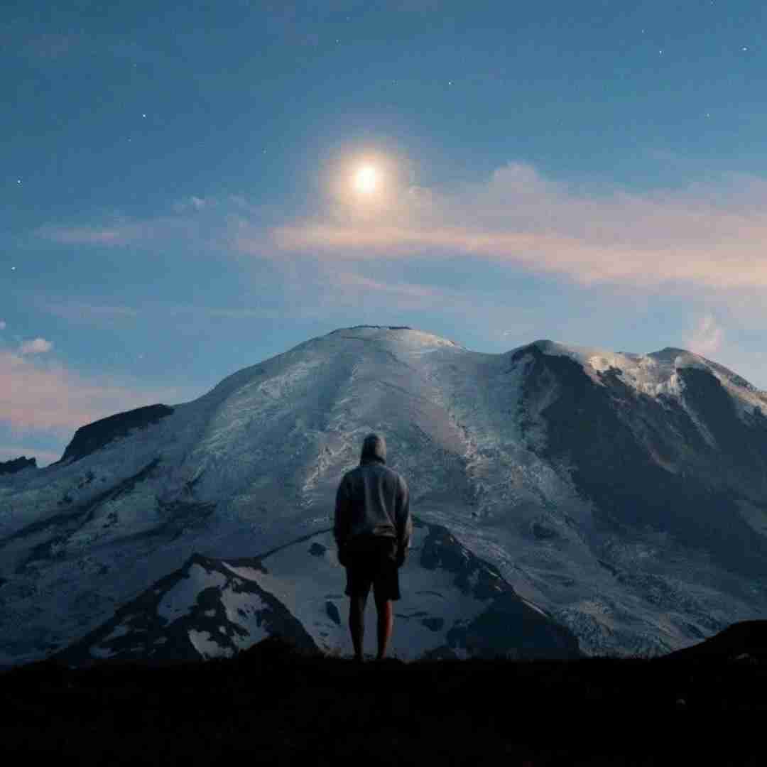 دانلود آهنگ دیگه خستم از خاطرات موندگارت با صدای پسر اینستایی