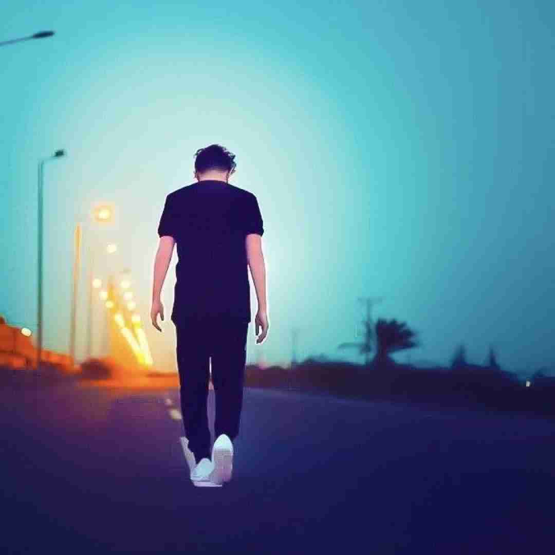 دانلود آهنگ میگه جنست خوبه میگم فدایی داری