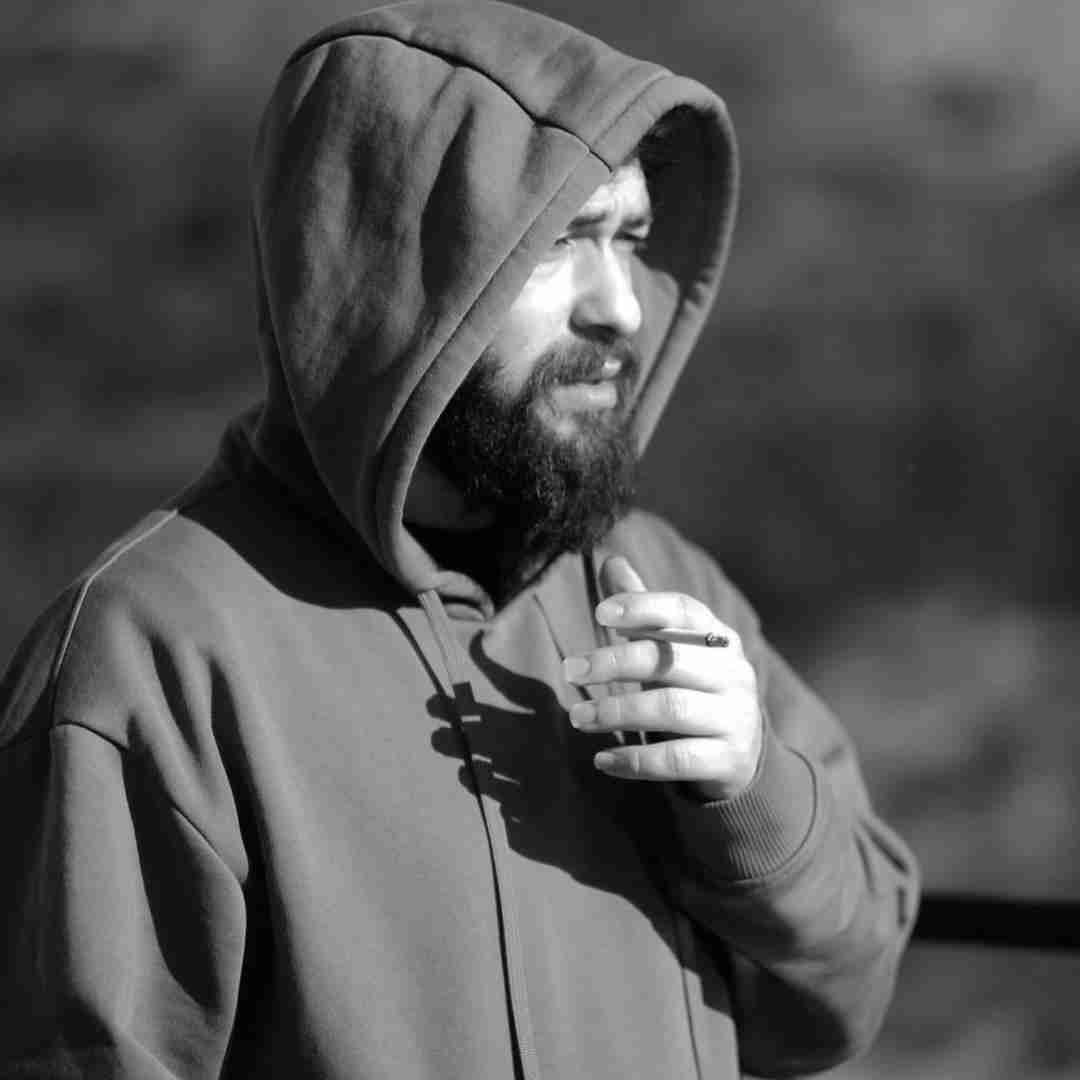 دانلود آهنگ صد تا وویس میدن تو طول راه میگن پ کی میرسی ممد