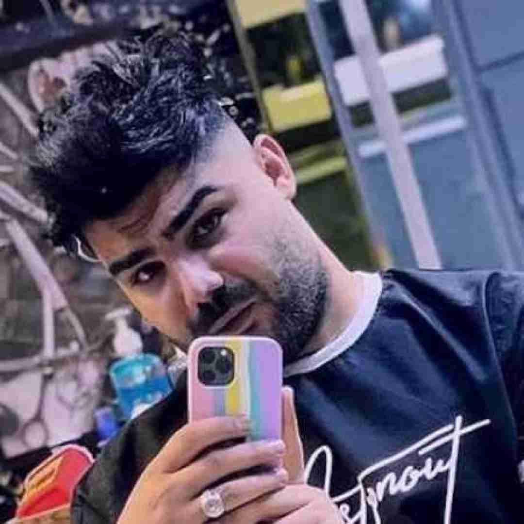 دانلود آهنگ چو ری نیشتمه تاگه دواره از سامان یاسین - زنده خوانی 