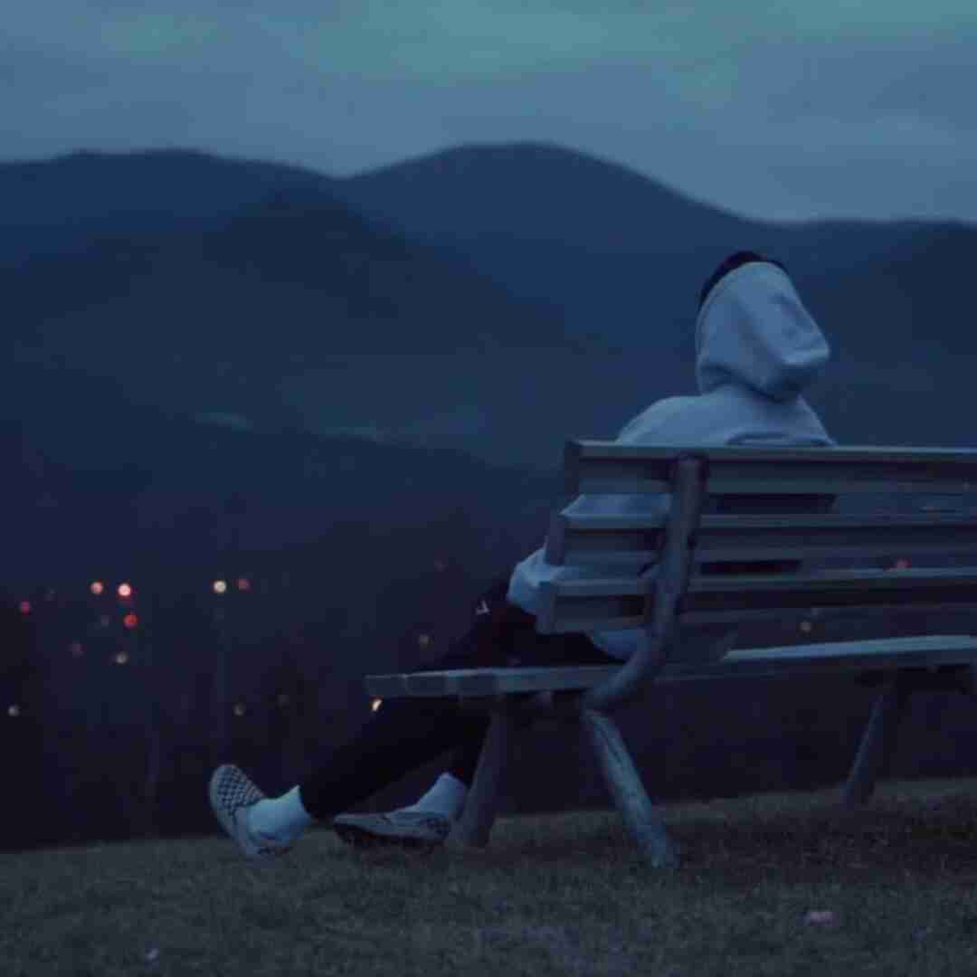دانلود آهنگ میبینی که داداشای همیم ناتنی بودیم و حالا تنی 