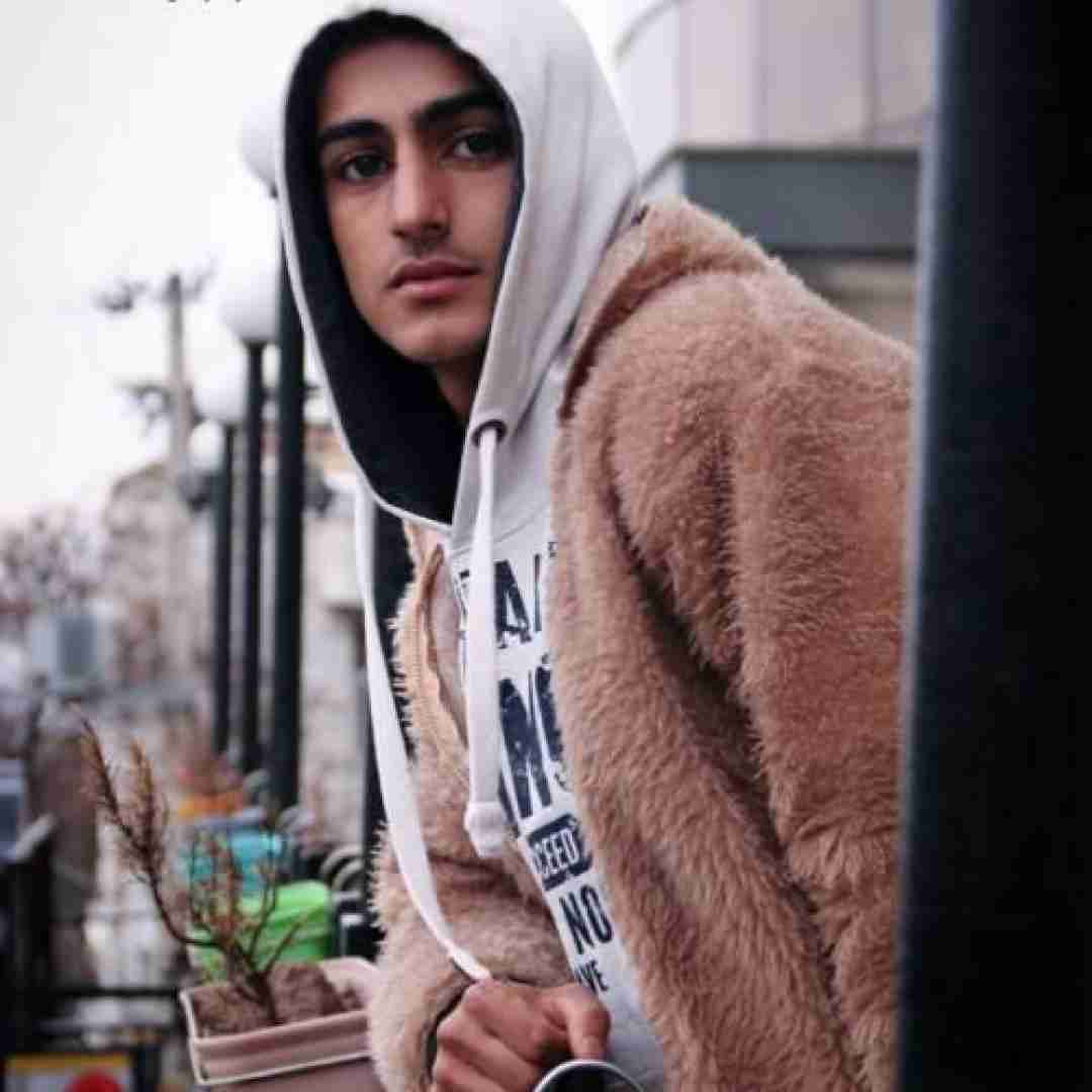 دانلود آهنگ شویل تا صبح بیدارم هیچ نیه ناو کارم مهدی مولاد