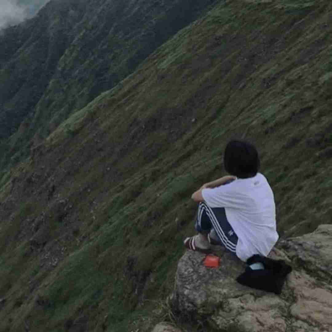 دانلود آهنگ هم طبیب ای دل بیماری گذشت از اون روزا