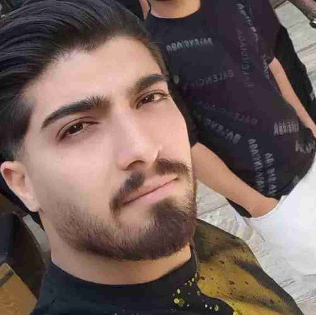 دانلود آهنگ شدی با مه غریبه همش تو خودمم امیر رمضانی