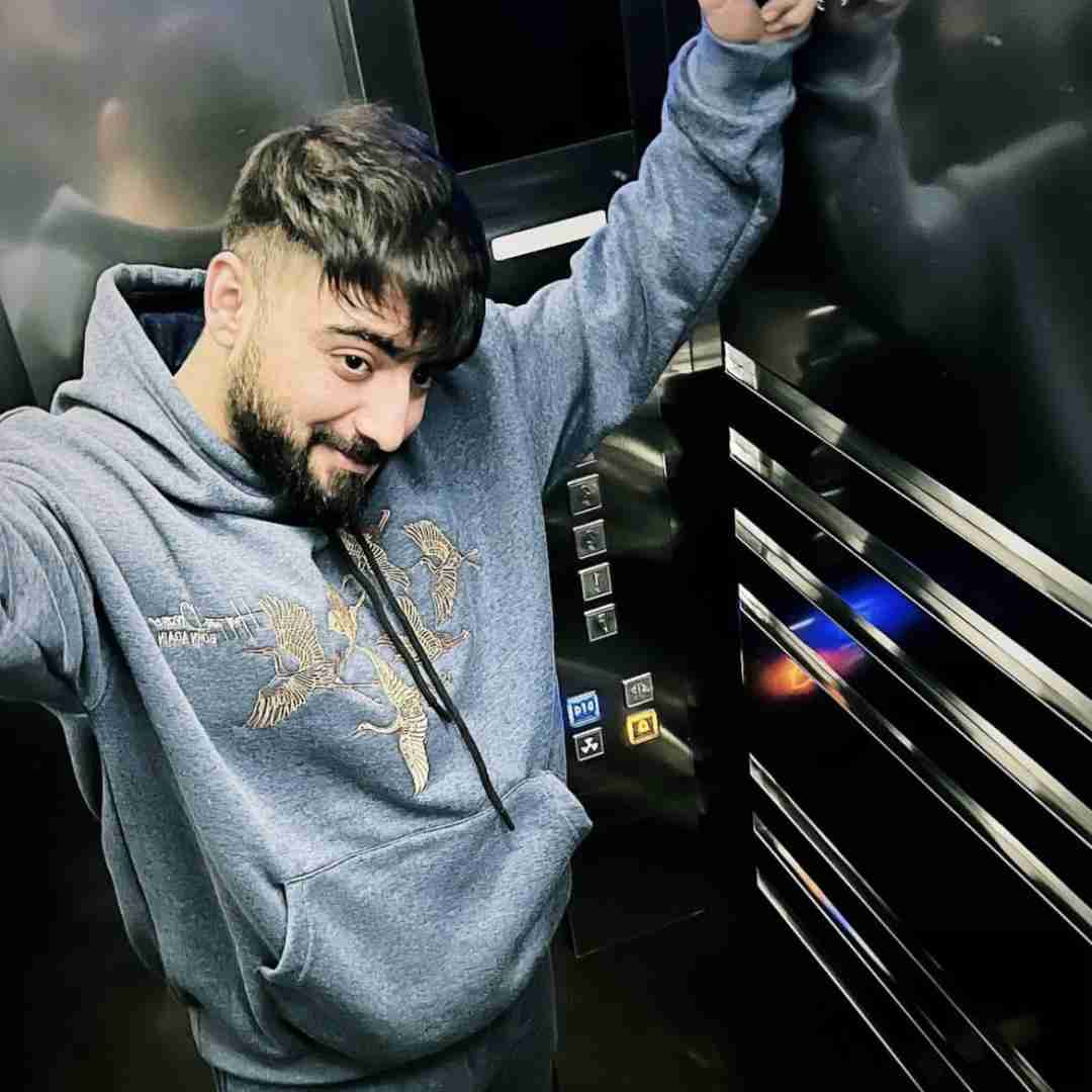 دانلود آهنگ فکر کن من بدم بیاد خدام تو باشی رامین تجنگی
