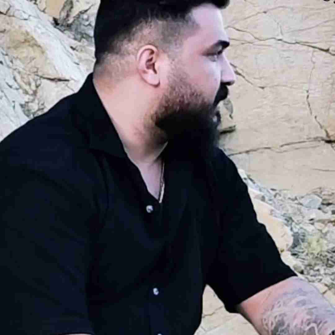 دانلود آهنگ حال خماری درم که محتاج سیخ و سنگه رضا کرمی تارا
