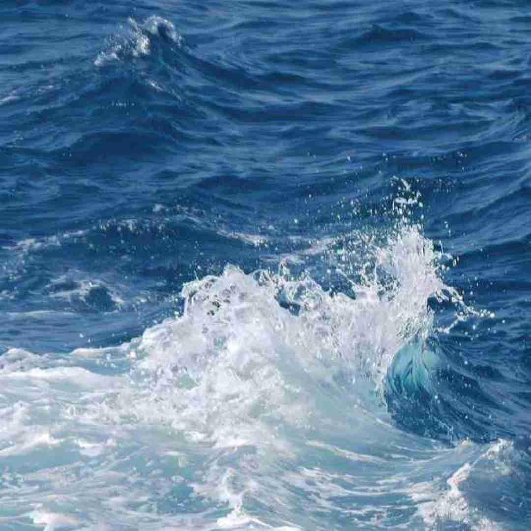 دانلود آهنگ ﺑﺮو ﺑﻴﺮون از ﻣﻦ ﺣﻮﺻﻠﻪ ﺗﻮ ﻧﺪارم ﻣﻦ اﺻﻠﺎ