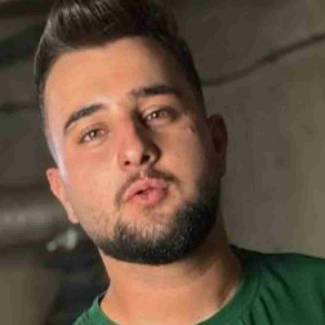 دانلود آهنگ مسه و ور الکل ماری کشیدم یادم افتادیو زکریا امینی