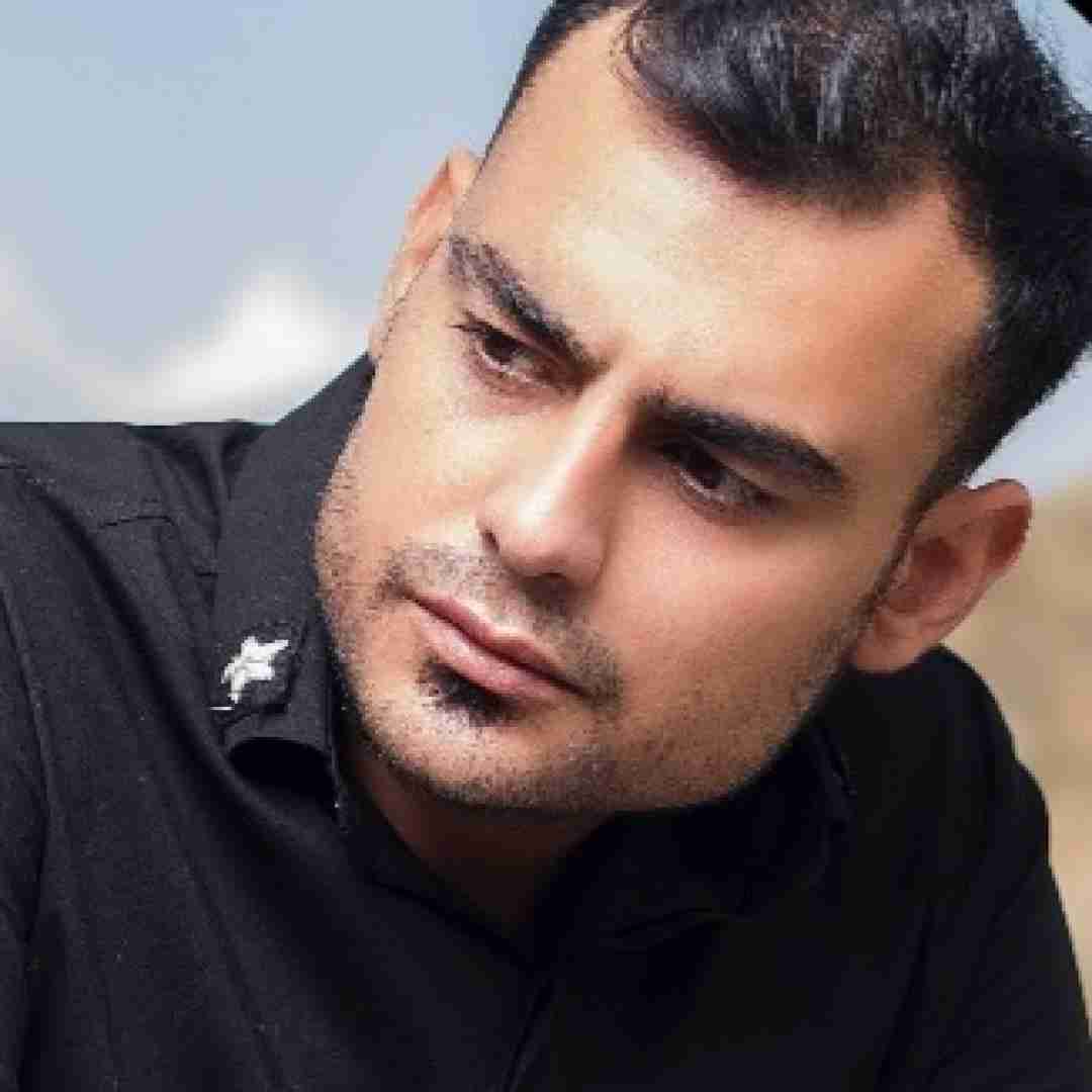 دانلود آهنگ بورو توام غرورم بنمه ژیر پا روح الله کرمی