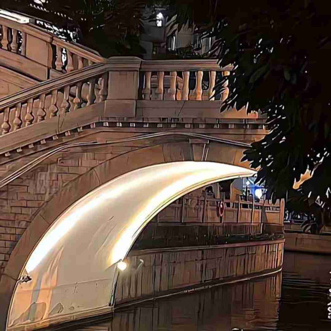 دانلود آهنگ ساعتا جفت بودن من و تو نه سازا رو نت بودن