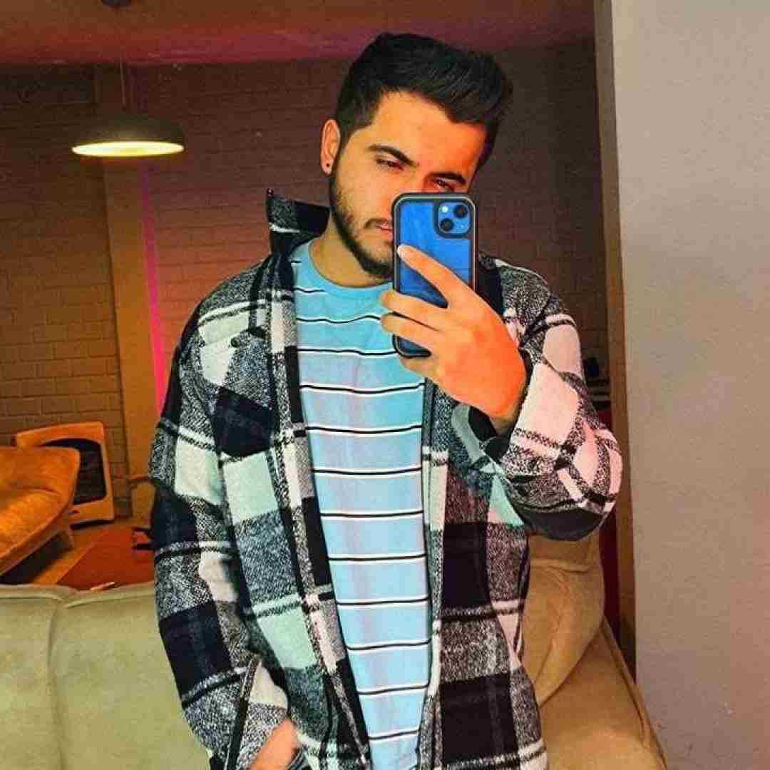 دانلود آهنگ بگو ببینم دل تو جای کیه جز من جز من عرشیاس