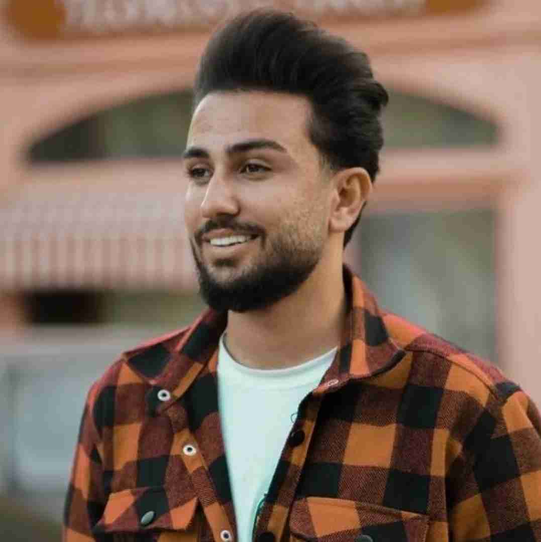 دانلود آهنگ انقد عاشقتم خدا میدونه میخوام عشقت توی سرم بمونه سالار صفرزاده