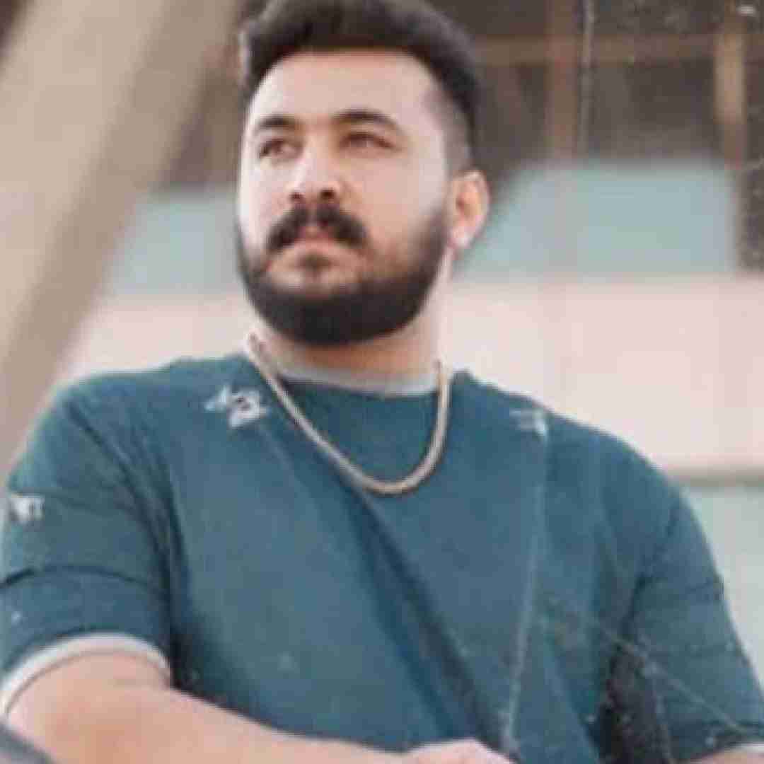 دانلود آهنگ دنیا مثل چرخ و فلکه یه روز میشکنه قلبت رضا کرمی تارا