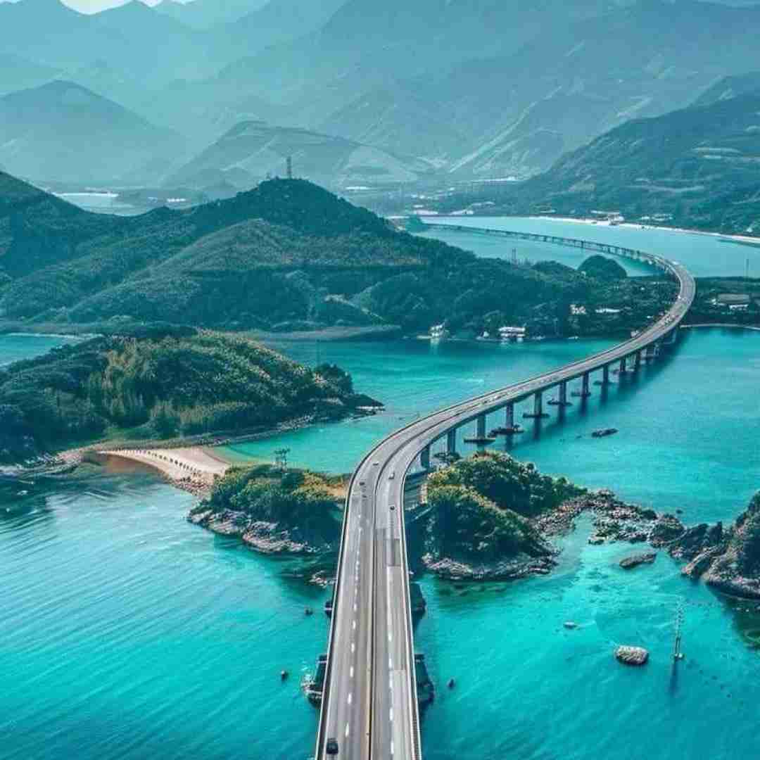 دانلود آهنگ رو به آینه نشستم زخمیه کل دستم با صدای دختر