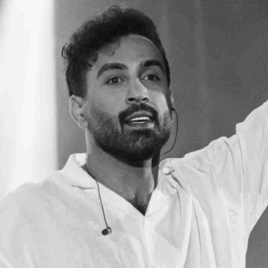 دانلود آهنگ عاشقت شده دل دیوونم میدونم عاشقتم میمونم احمد سلو