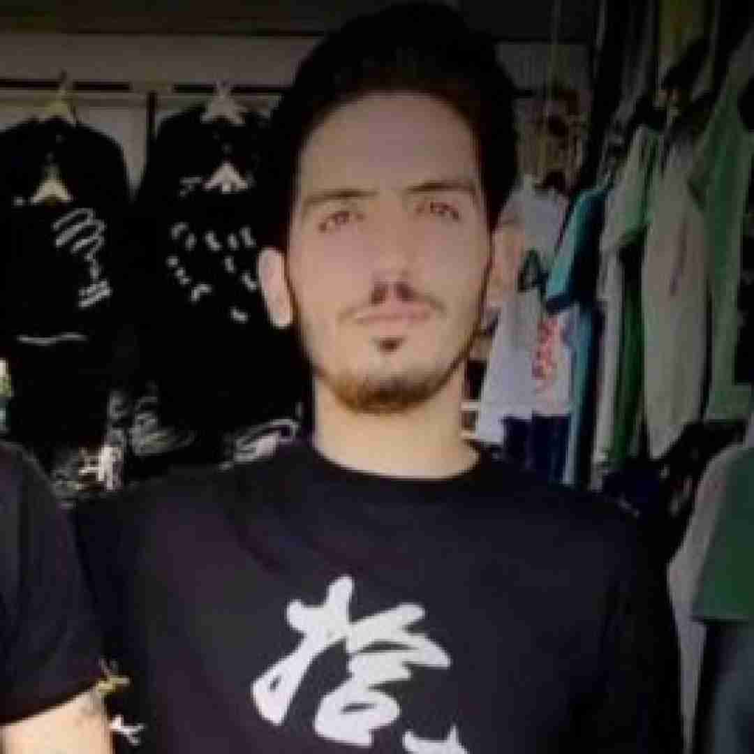 دانلود آهنگ اینجا کله ها دنگ دنگ میکنه همه رد دعوا میگردن علی برات