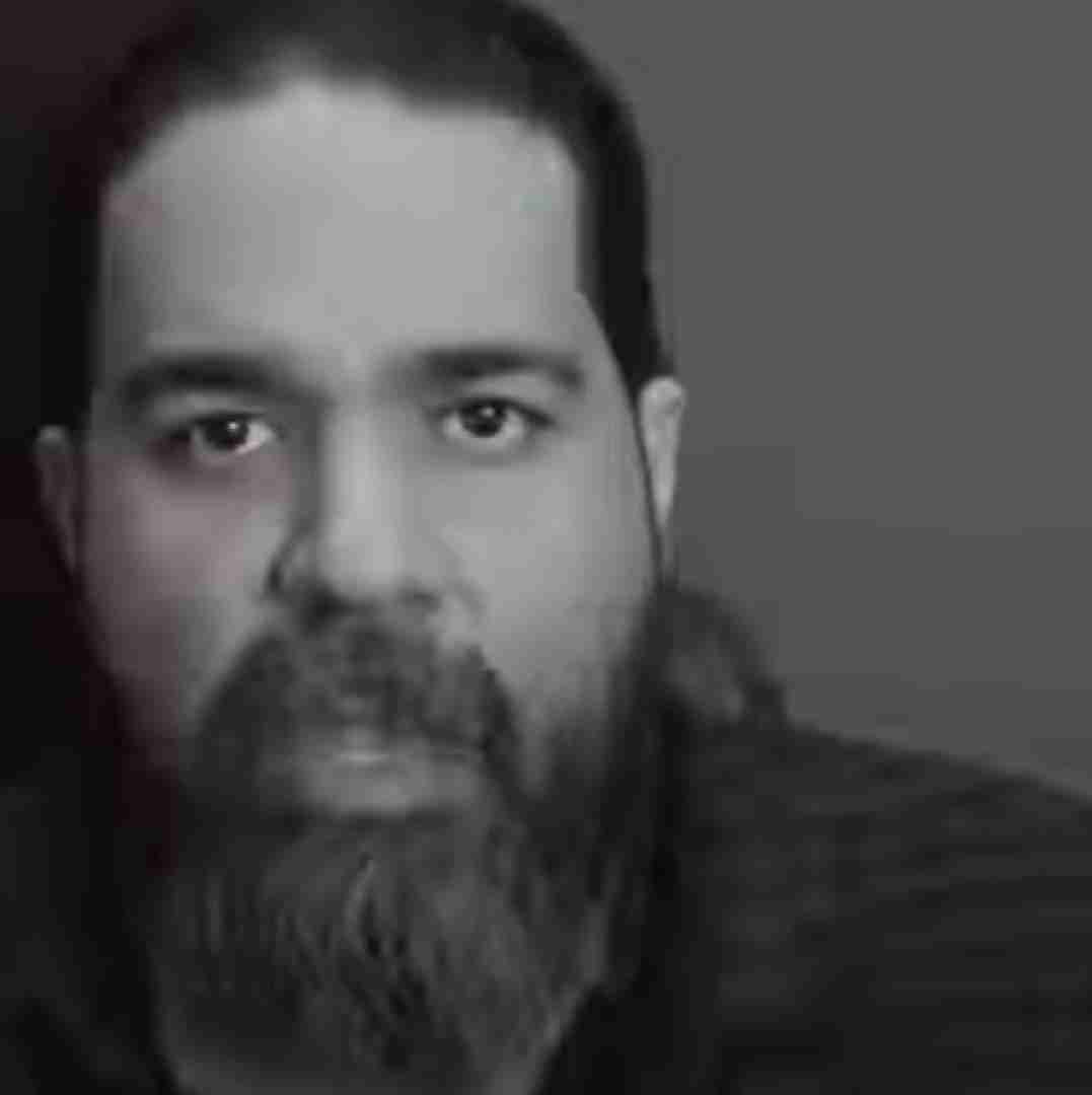 دانلود آهنگ پشت سرت جلوم هرکسی بد بگه بدجوری بد میبینه رضا صادقی