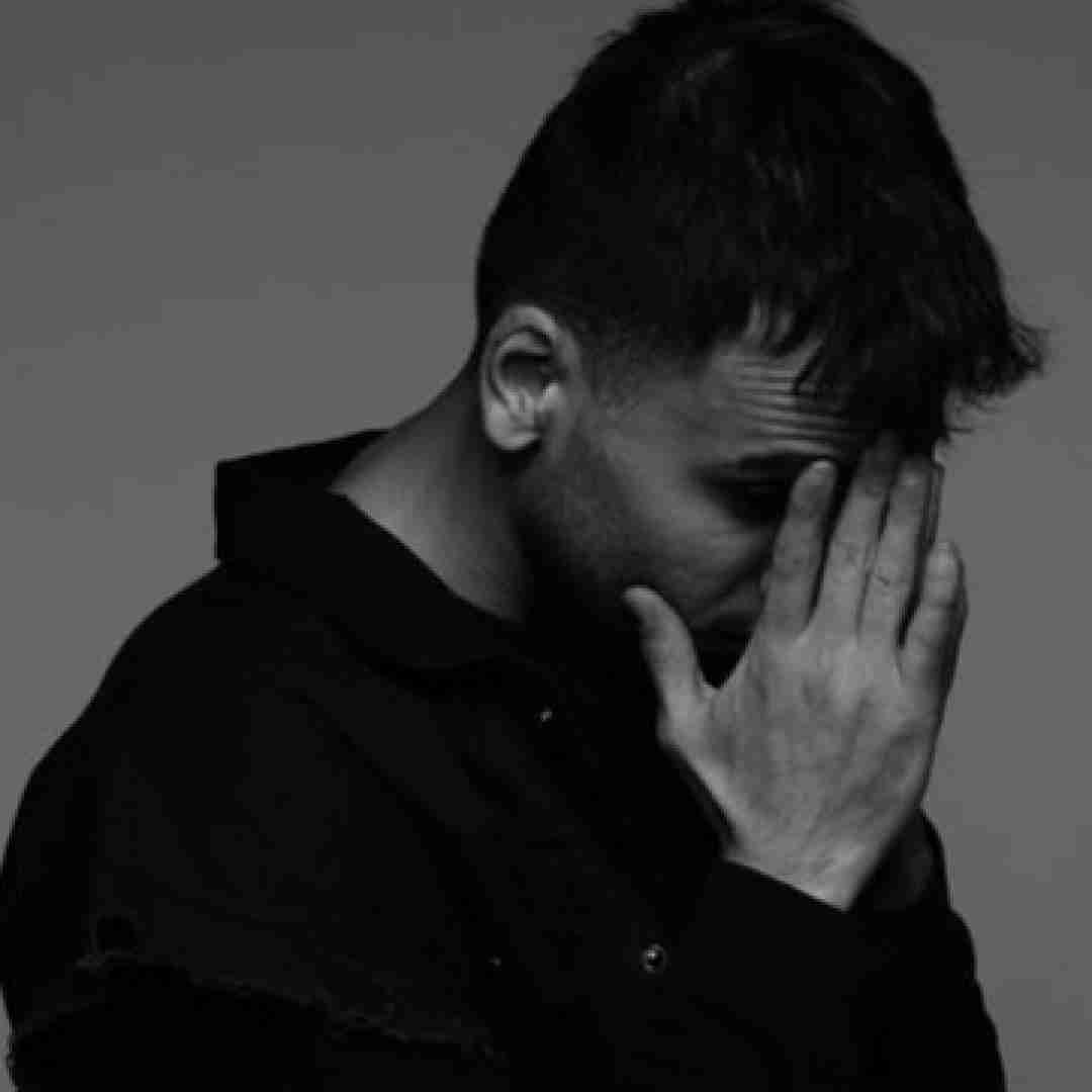 دانلود آهنگ زیرو رو متیار