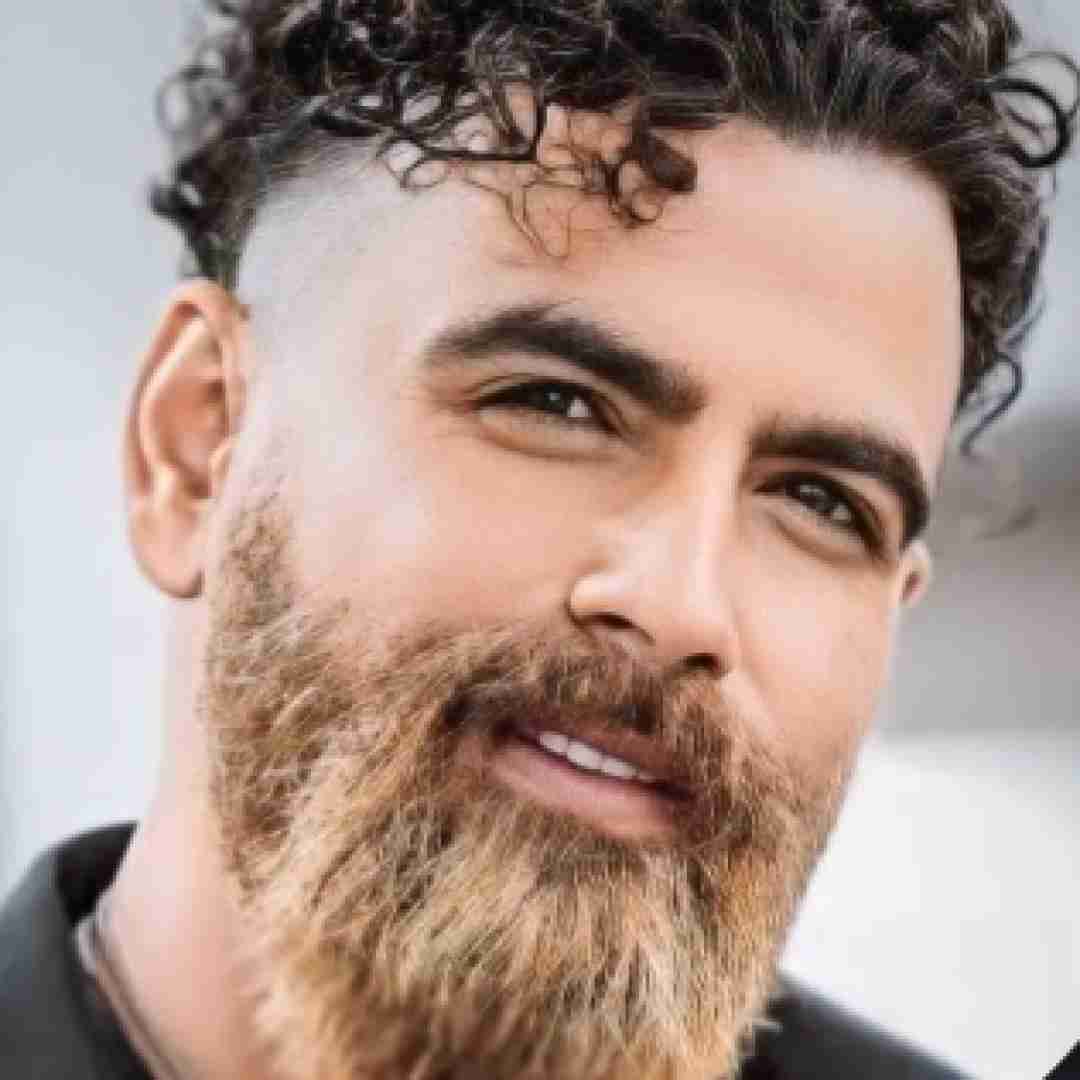 دانلود آهنگ چشماتو بپوشون تو از همه اون نگات تمامش معین زد
