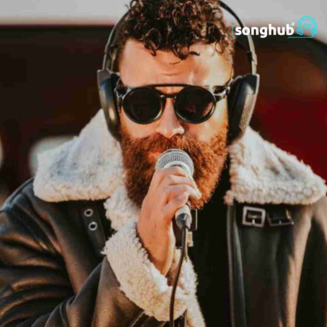دانلود آهنگ ﺗﻮ ﺷﺒﻴﻪ ﭼﻠﻪ ی ﻣﺎه ای راه ﻣﺮا ﺑﻪ ﺟﺪاﻳﻰ ﻣﺮﺳﺎن معین زد