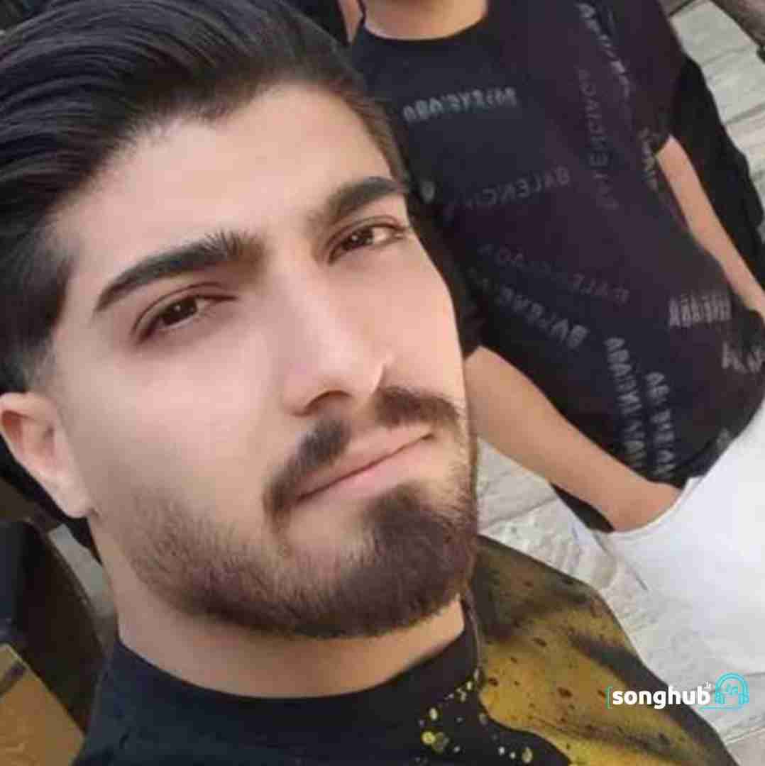 دانلود آهنگ ﺑﺮس ﺑﻪ دادم ﺑﻪ او ﺑﻜﻪ ﺗﻴﻤﺎرم ﺧﺮاﺑﻪ ﺣﺎﻟﻢ امیر رمضانی