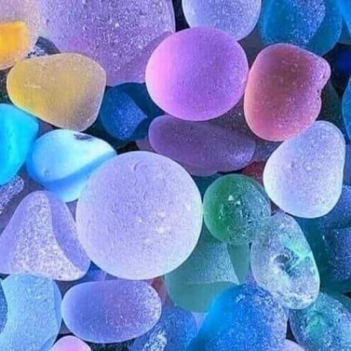 دانلود آهنگ دوباره چتمو نمیشه باورم که یکی مثل تو لشه تو بغلم