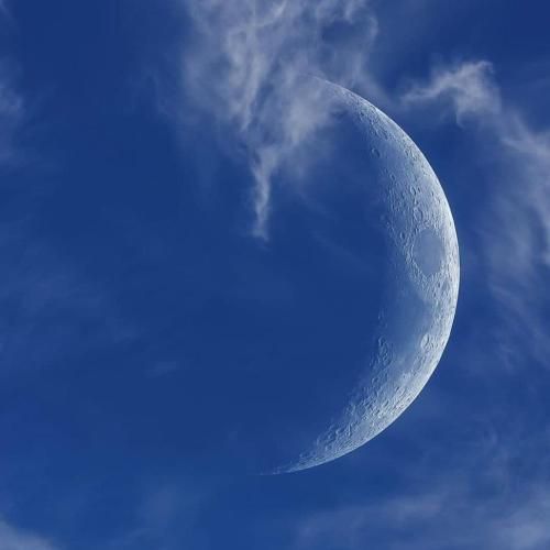 دانلود آهنگ تا پاشم از خواب سر ظهره بدنم کوفته اس و استایلم