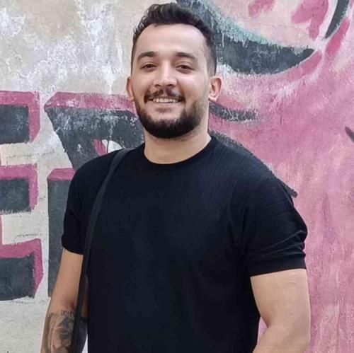 دانلود آهنگ اشهد هومن آدینه