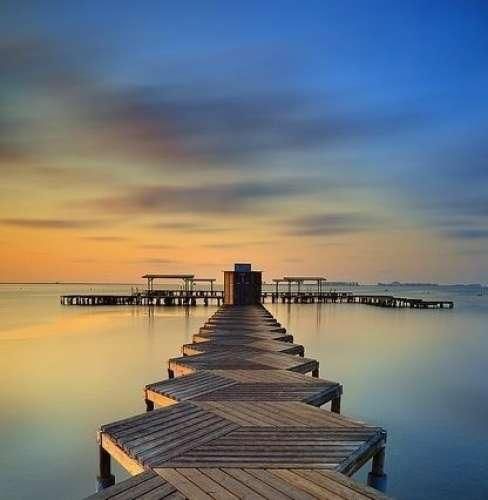 دانلود آهنگ یه شب شب شب تیره انگار روح از تنت