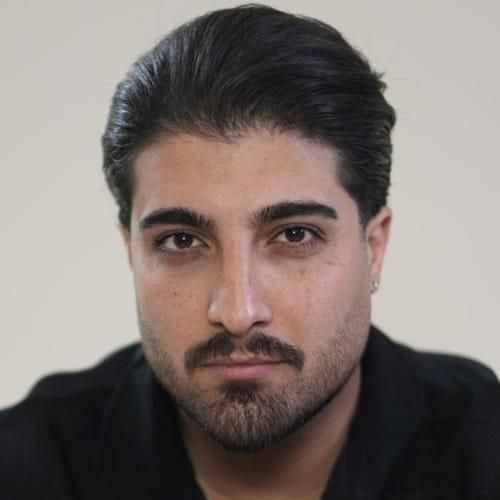 دانلود آهنگ مشتی خاطرات که الکل نیست امیر لیام